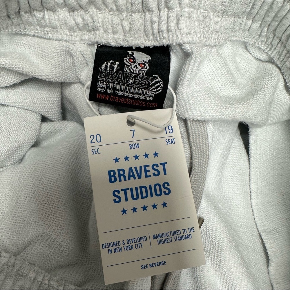 BRAVEST STUDIOS Gray Sweatpants SIZE L/XL NWT - Picture 8 of 11